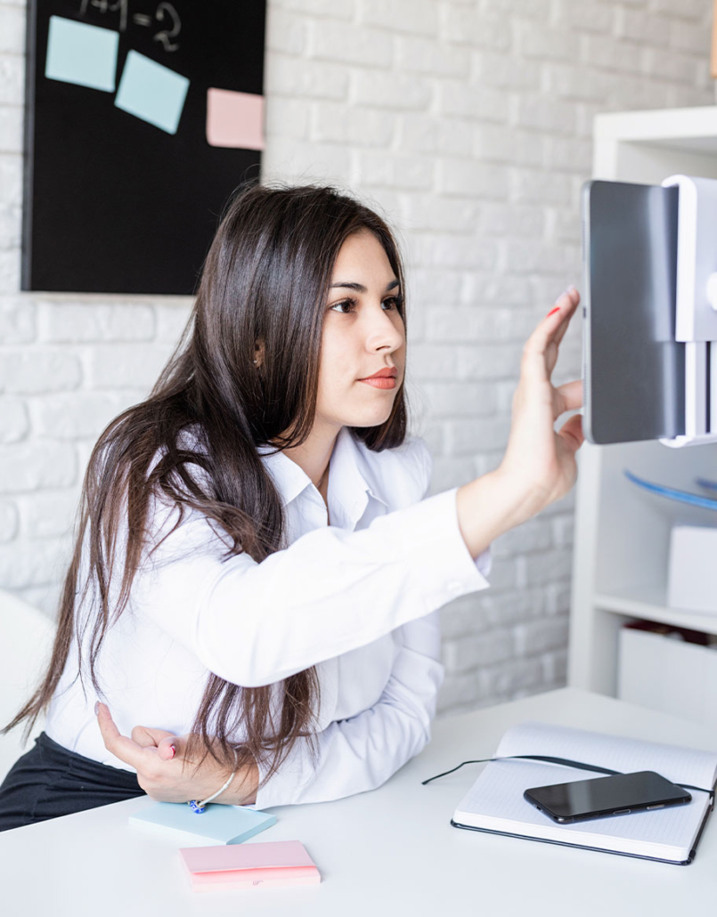 REND APLICA ES FINANC intelligence overview